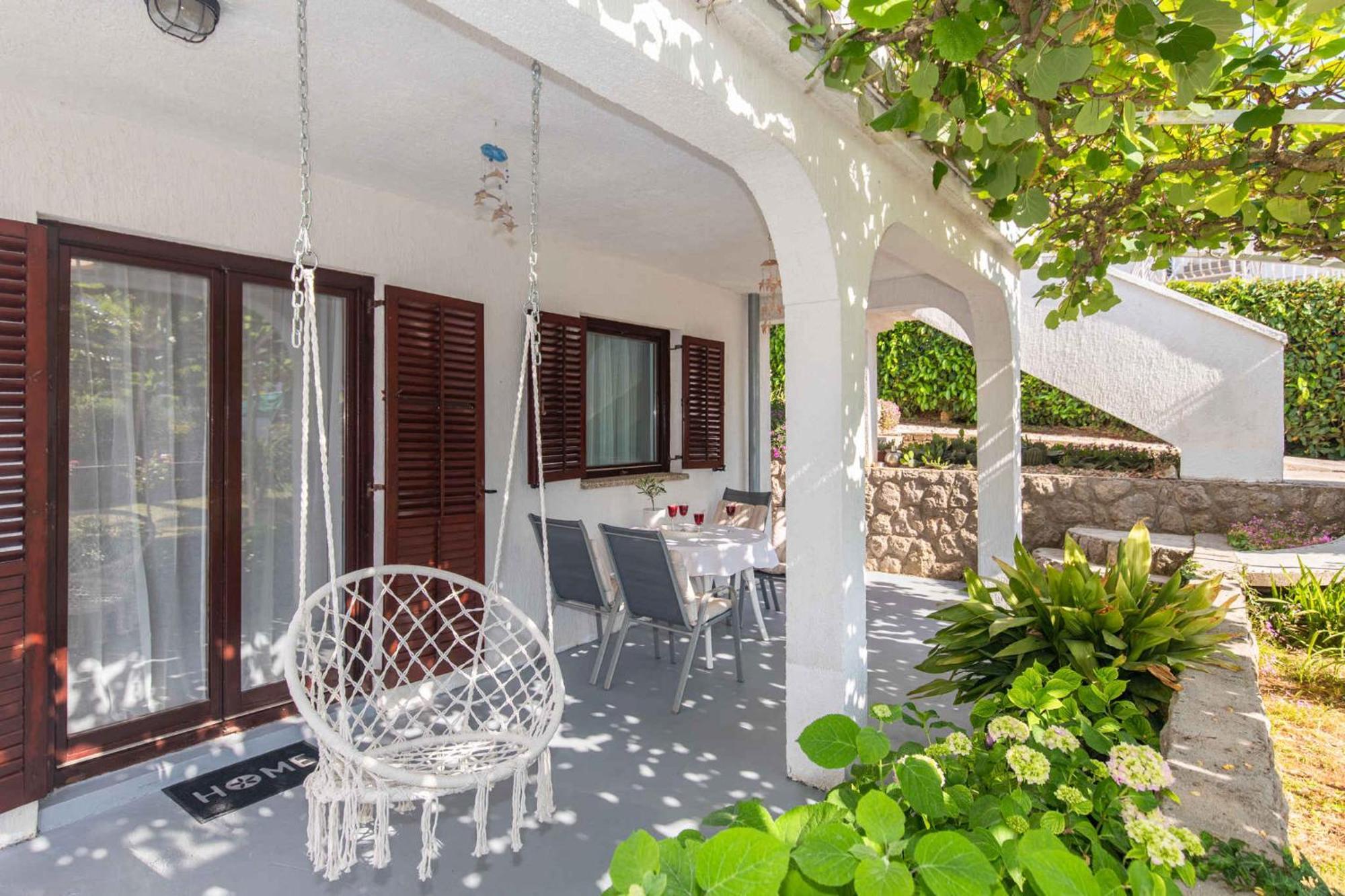 Apartments In Njivice/Insel Krk 34038 المظهر الخارجي الصورة