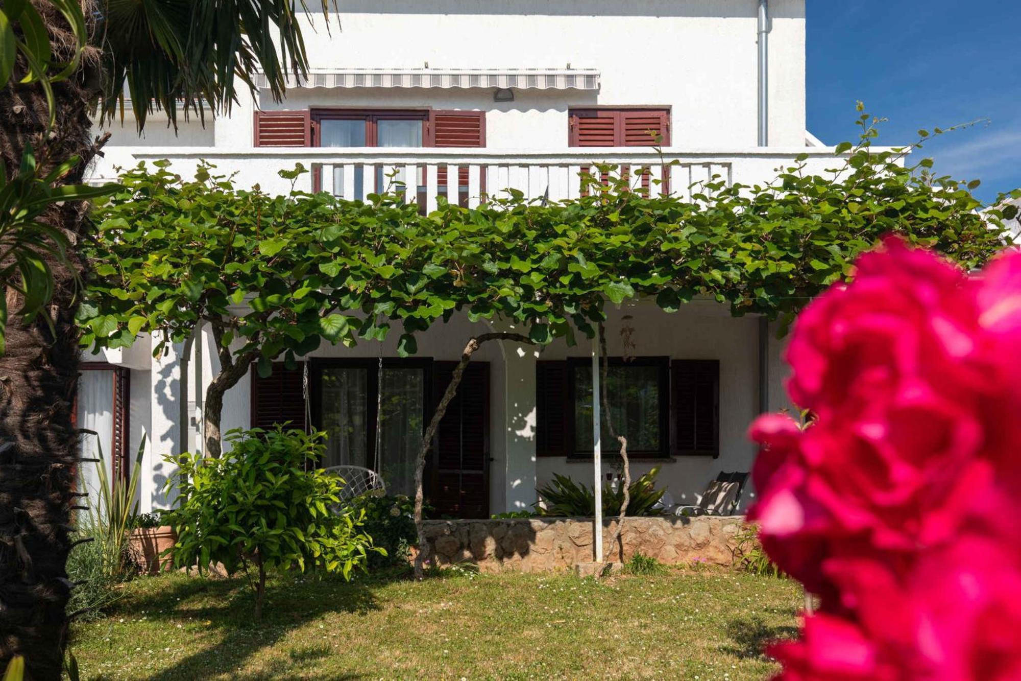 Apartments In Njivice/Insel Krk 34038 المظهر الخارجي الصورة